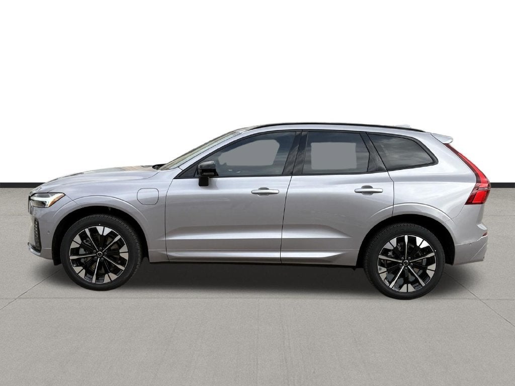 2026 Volvo XC60 Plug-In Hybrid T8 Plus