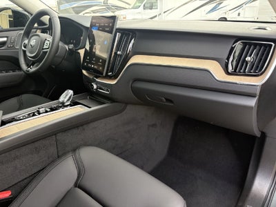 2026 Volvo XC60 Plug-In Hybrid T8 Plus