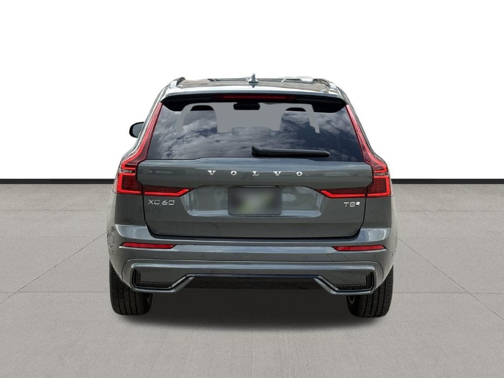 2026 Volvo XC60 Plug-In Hybrid T8 Plus