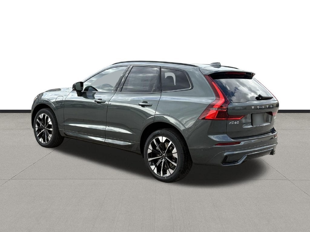 2026 Volvo XC60 Plug-In Hybrid T8 Plus