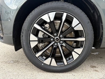 2026 Volvo XC60 Plug-In Hybrid T8 Plus