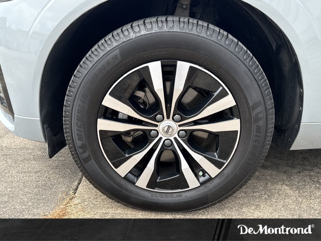 2024 Volvo XC60 B5 Core