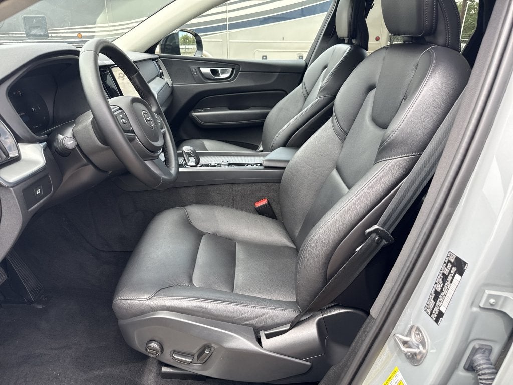 2024 Volvo XC60 B5 Core