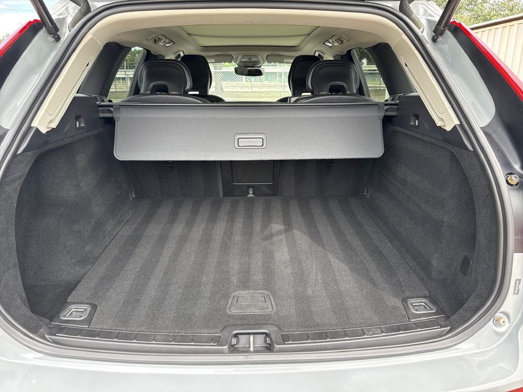 2024 Volvo XC60 B5 Core