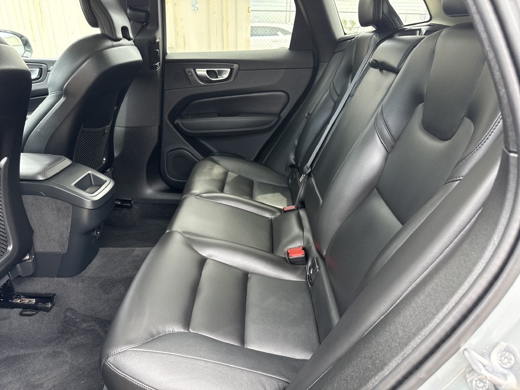 2024 Volvo XC60 B5 Core