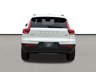 2026 Volvo XC40 B5 Plus