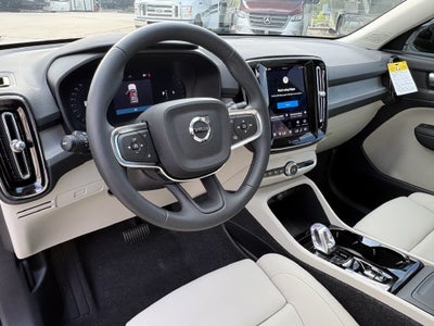 2026 Volvo XC40 B5 Plus