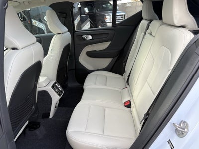 2026 Volvo XC40 B5 Plus