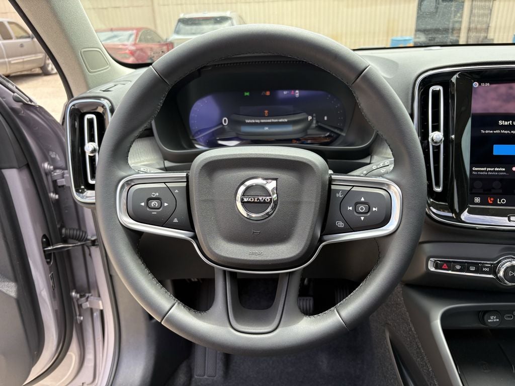 2026 Volvo XC40 B5 Plus