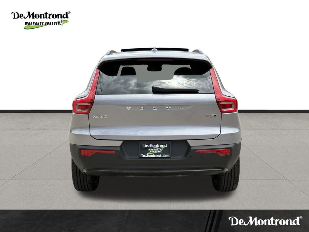 2026 Volvo XC40 B5 Plus