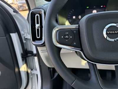 2026 Volvo XC40 B5 Plus