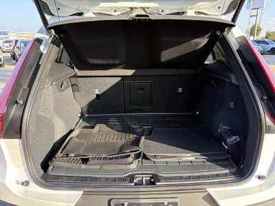 2026 Volvo XC40 B5 Plus