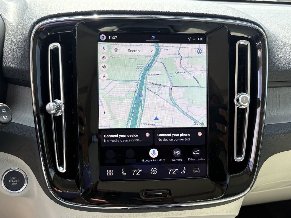 2026 Volvo XC40 B5 Plus
