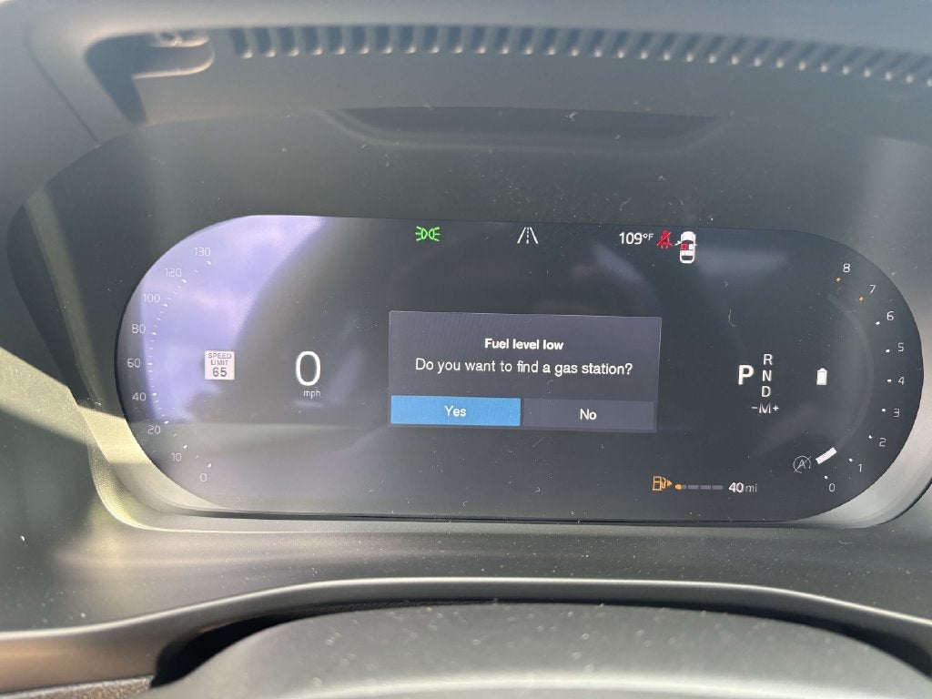 2026 Volvo XC40 B5 AWD PLus