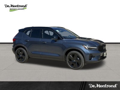 2026 Volvo XC40 B5 Ultra Black Edition