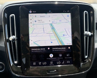 2026 Volvo XC40 B5 Core
