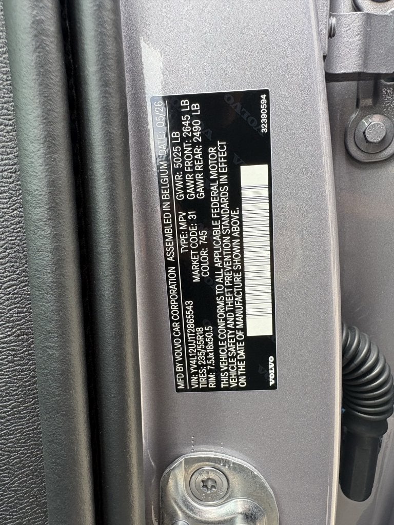2026 Volvo XC40 B5 Core