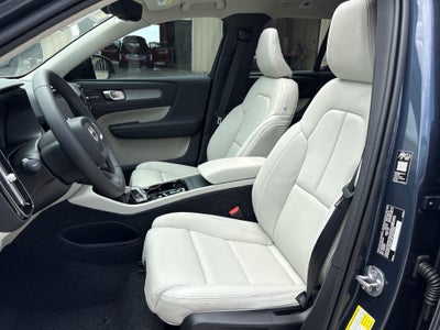 2026 Volvo XC40 B5 Ultra