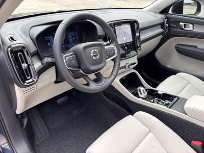 2026 Volvo XC40 B5 Ultra