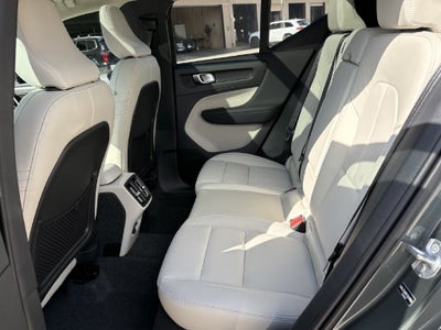 2026 Volvo XC40 B5 Ultra