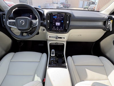 2026 Volvo XC40 B5 Ultra
