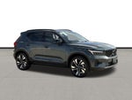 2026 Volvo XC40 B5 Ultra
