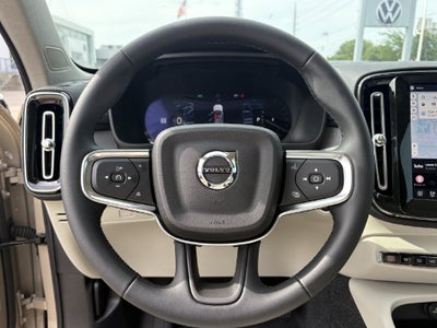 2026 Volvo XC40 B5 Ultra