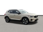 2026 Volvo XC40 B5 Ultra