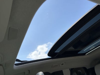 2026 Volvo XC40 B5 Ultra