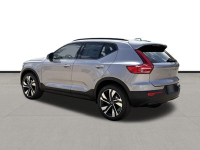 2026 Volvo XC40 B5 Ultra