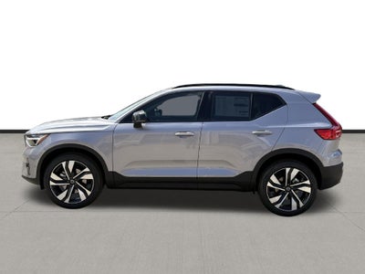 2026 Volvo XC40 B5 Ultra