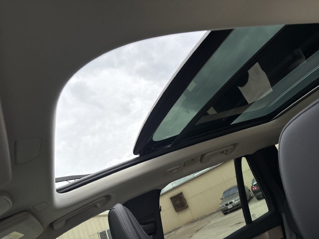 2026 Volvo XC90 B5 Plus