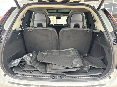 2026 Volvo XC90 B5 Plus