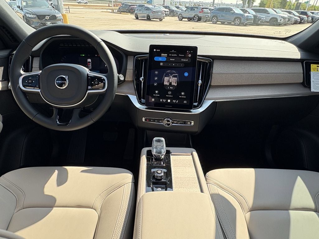 2026 Volvo XC90 B5 Core