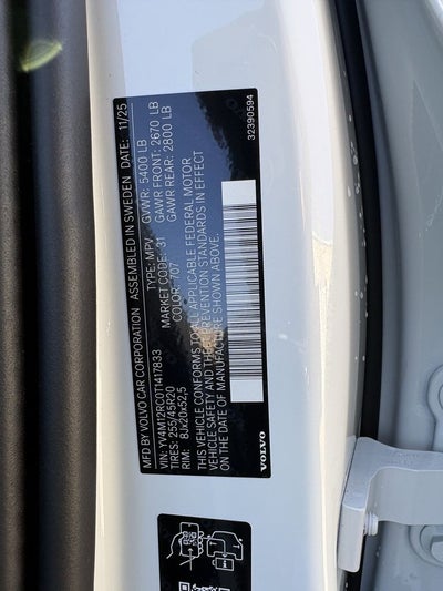 2026 Volvo XC60 B5 Plus