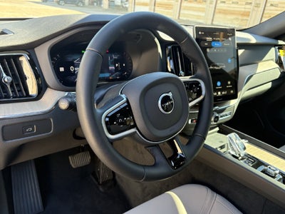 2026 Volvo XC60 B5 Plus
