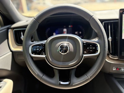 2026 Volvo XC60 B5 Plus