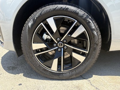 2026 Volvo XC60 B5 Core