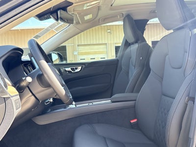 2026 Volvo XC60 B5 Core