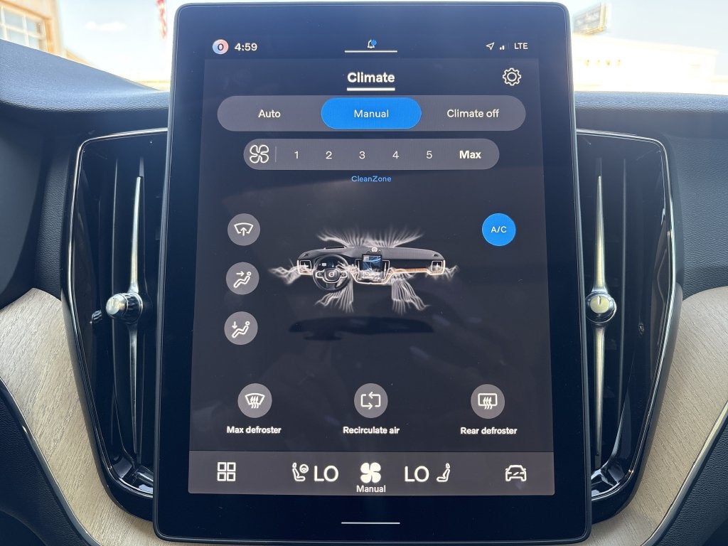 2026 Volvo XC60 B5 Core