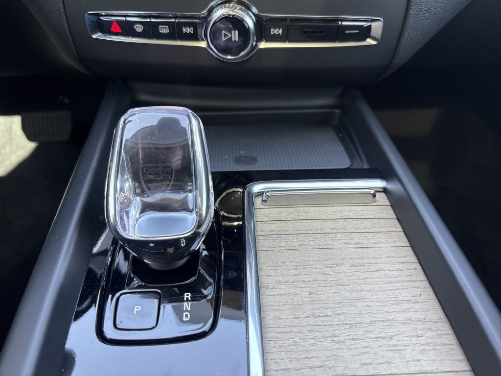 2026 Volvo XC60 B5 Core