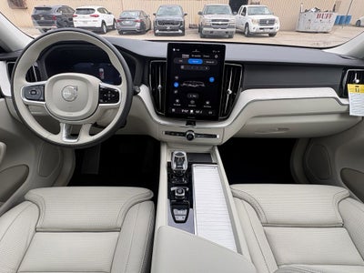 2026 Volvo XC60 B5 Ultra