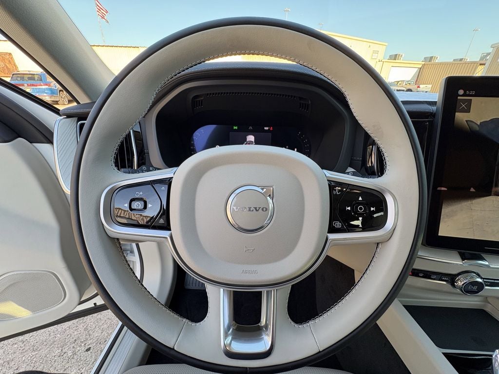 2026 Volvo XC60 B5 Ultra