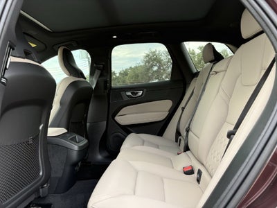 2027 Volvo XC60 B5 Plus