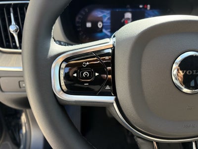 2027 Volvo XC60 B5 Plus