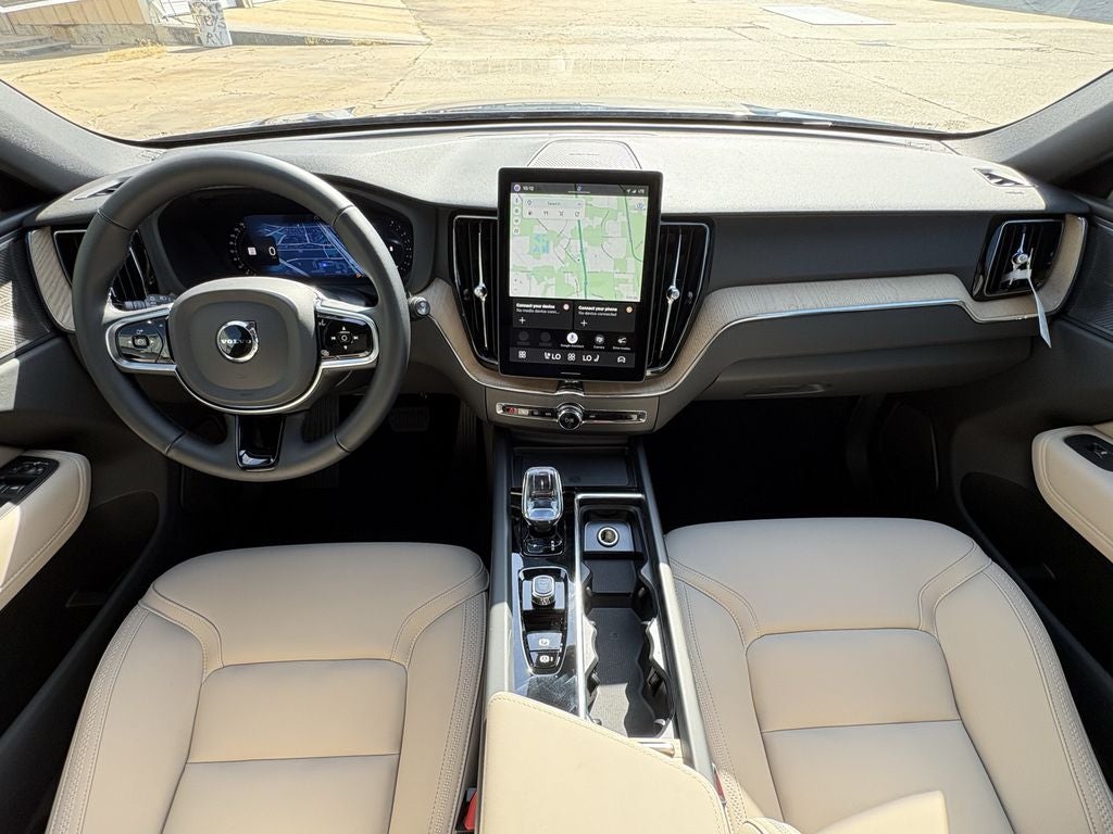2027 Volvo XC60 B5 Plus
