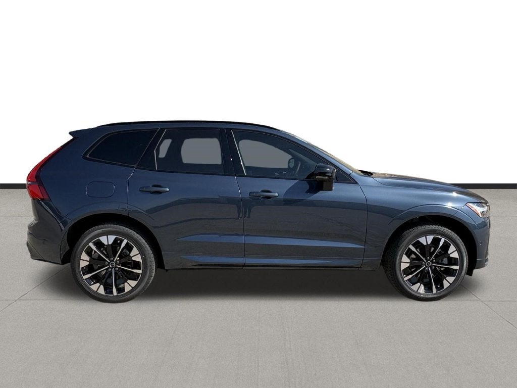 2027 Volvo XC60 B5 Plus
