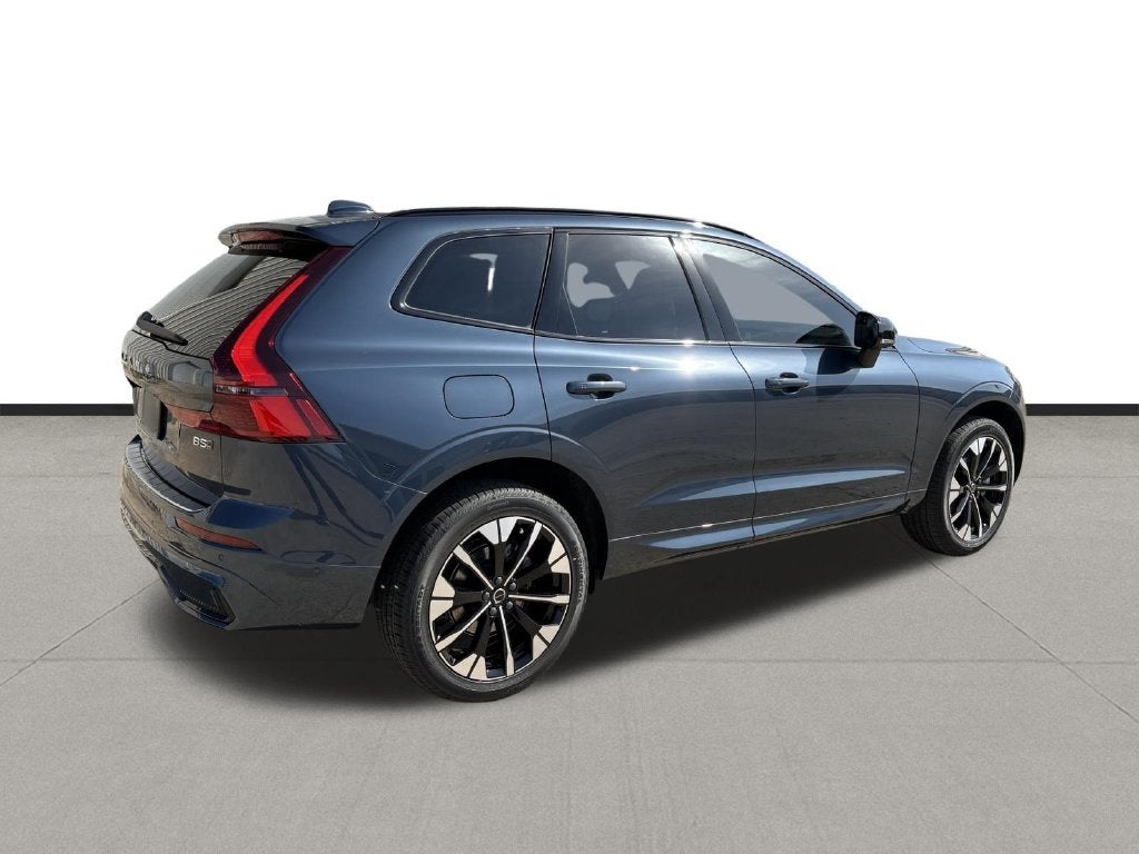 2027 Volvo XC60 B5 Plus
