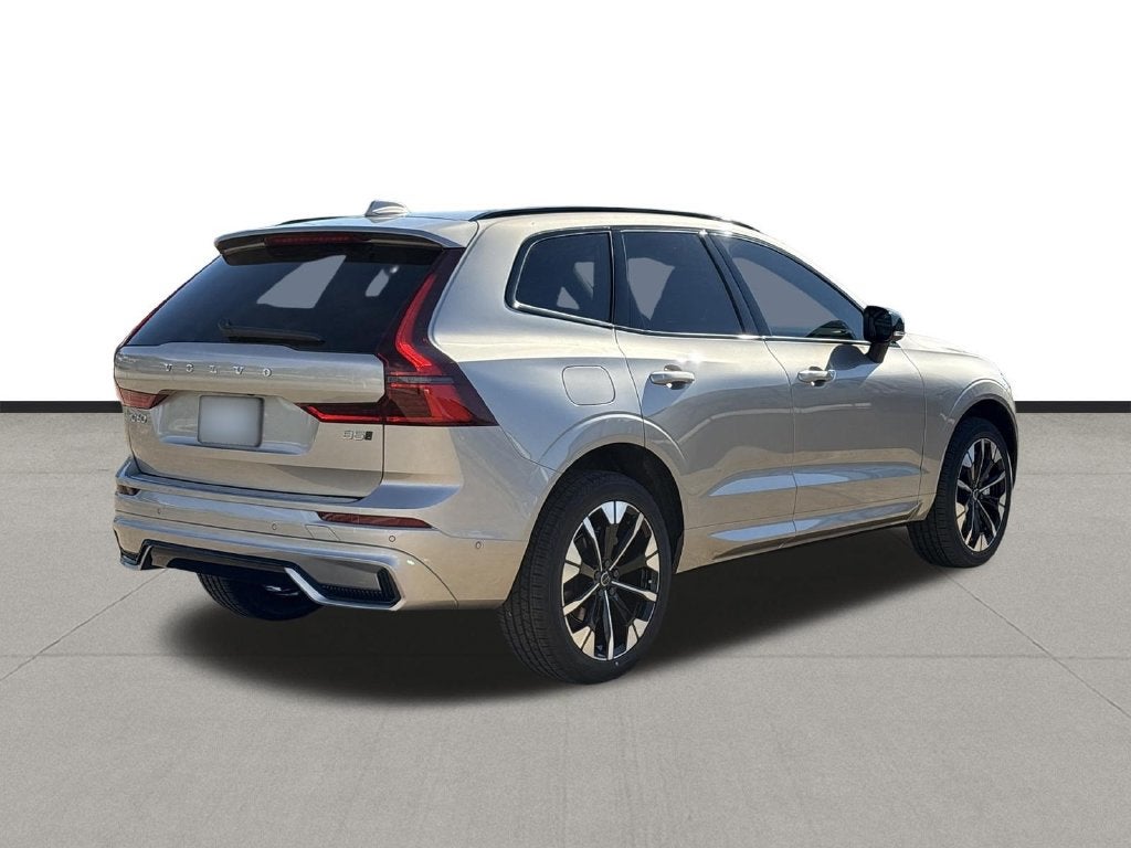 2027 Volvo XC60 B5 Plus