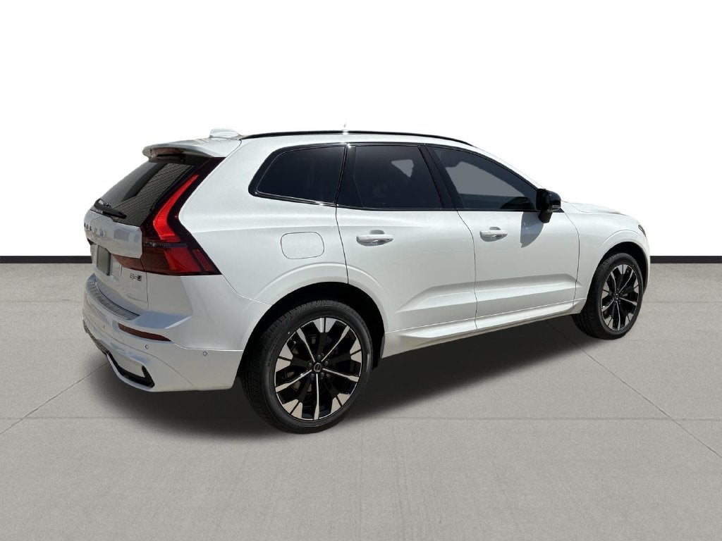 2027 Volvo XC60 B5 Plus